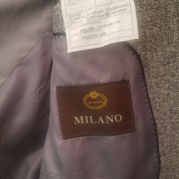 Blazer - Picture 2 of 5